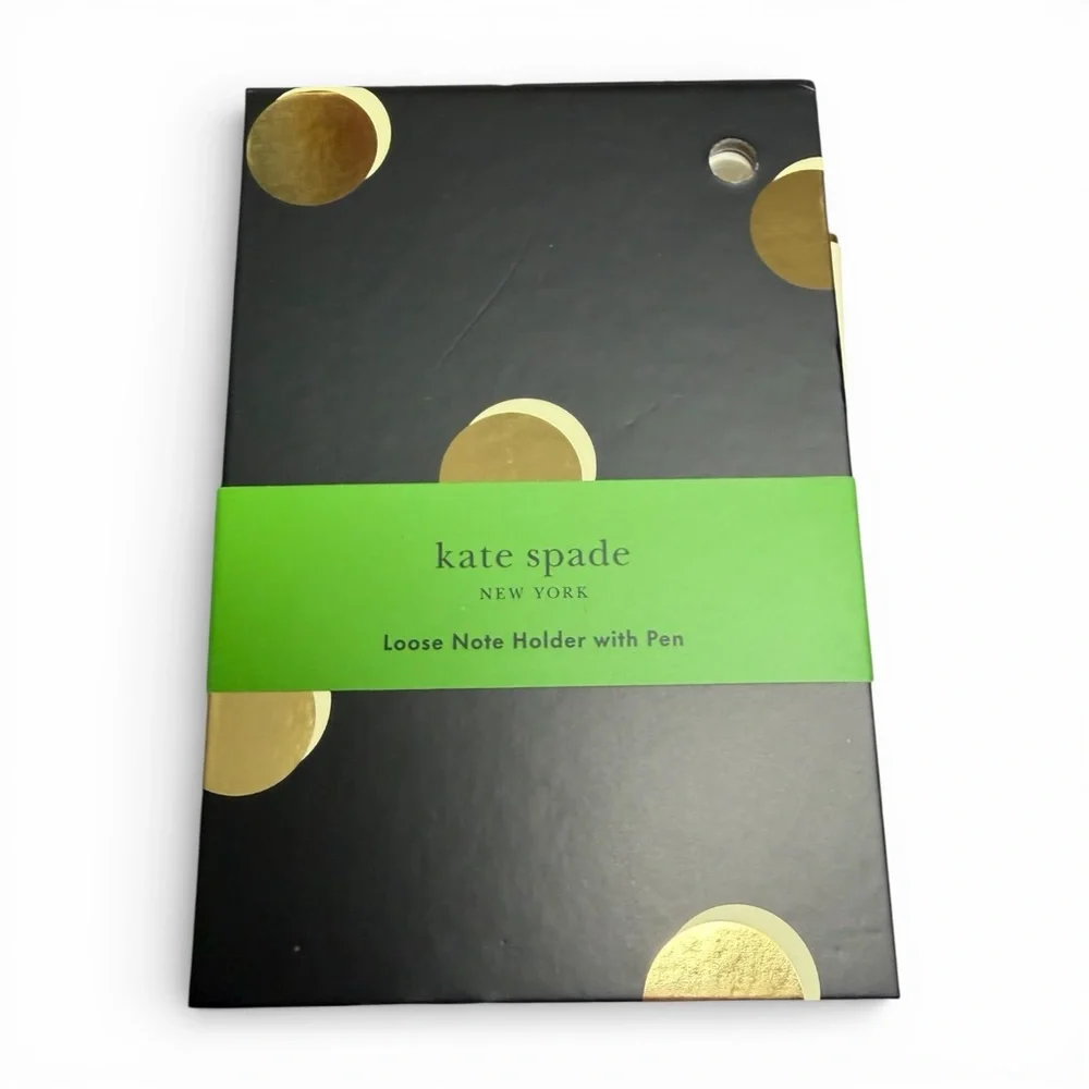 Kate Spade New York Scatter Dot loose note holder that includes a matching pen
